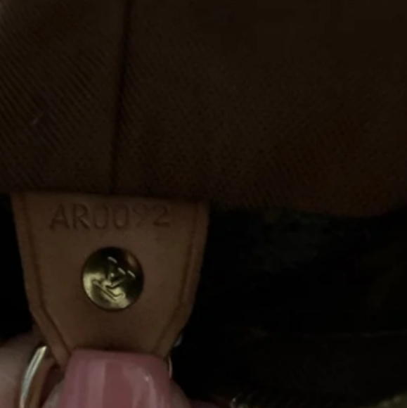 LV monogram Authentic Cabas Mezzo Large - Picture 10 of 12